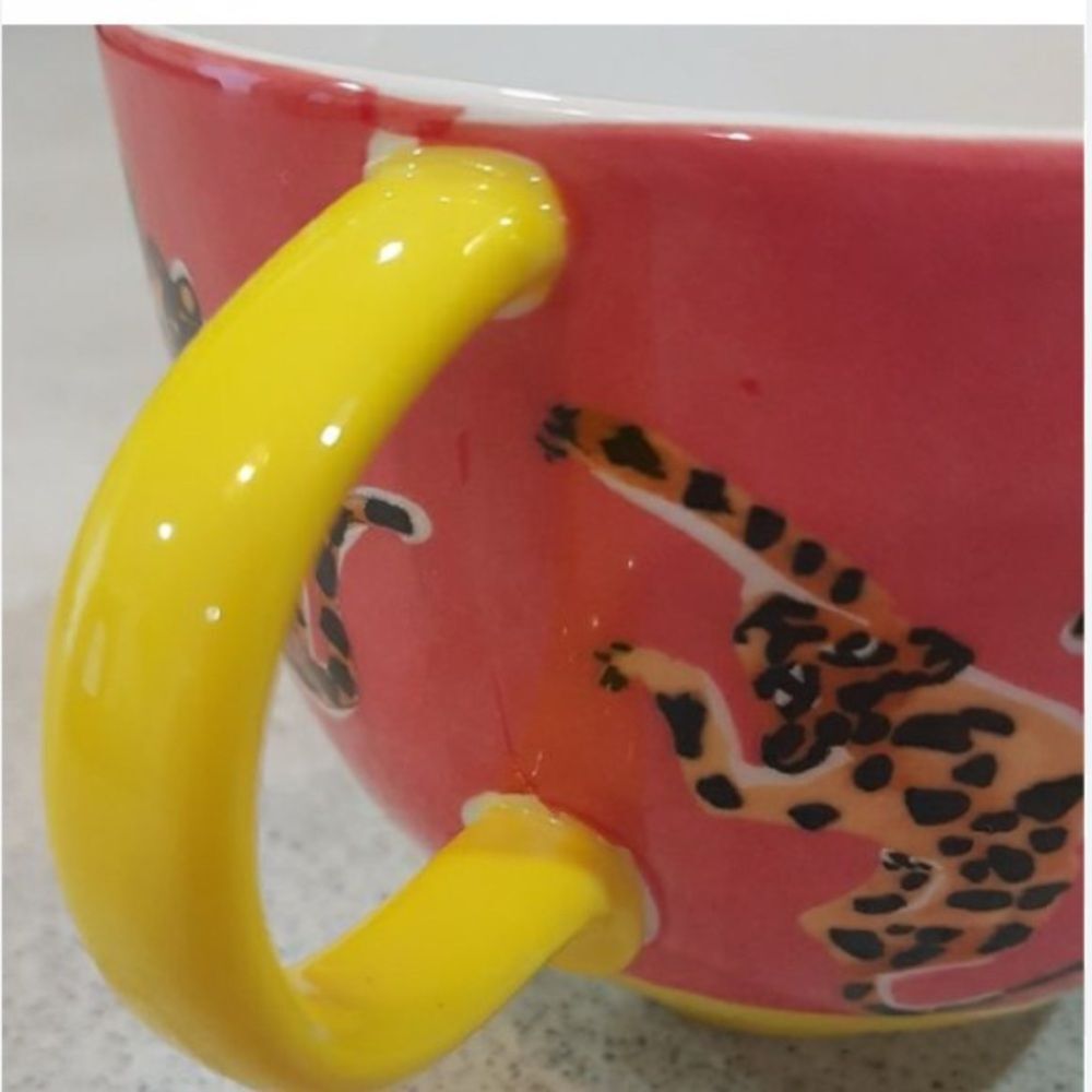 Extremely Rare! Anthropologie NWT Conversations Pink Cheetah Mugs (Set of 2) - Picture 3 of 4